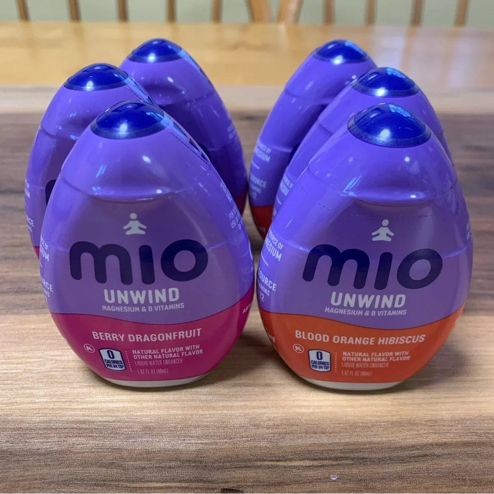 Lot of 6 Mio Liquid Water Enhancer 3x Berry Dragonfruit 3x Blood Orange Hibiscus - Picture 1 of 5